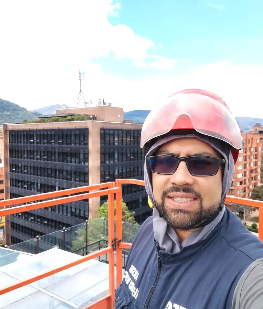 Inspección de elevadores de personal