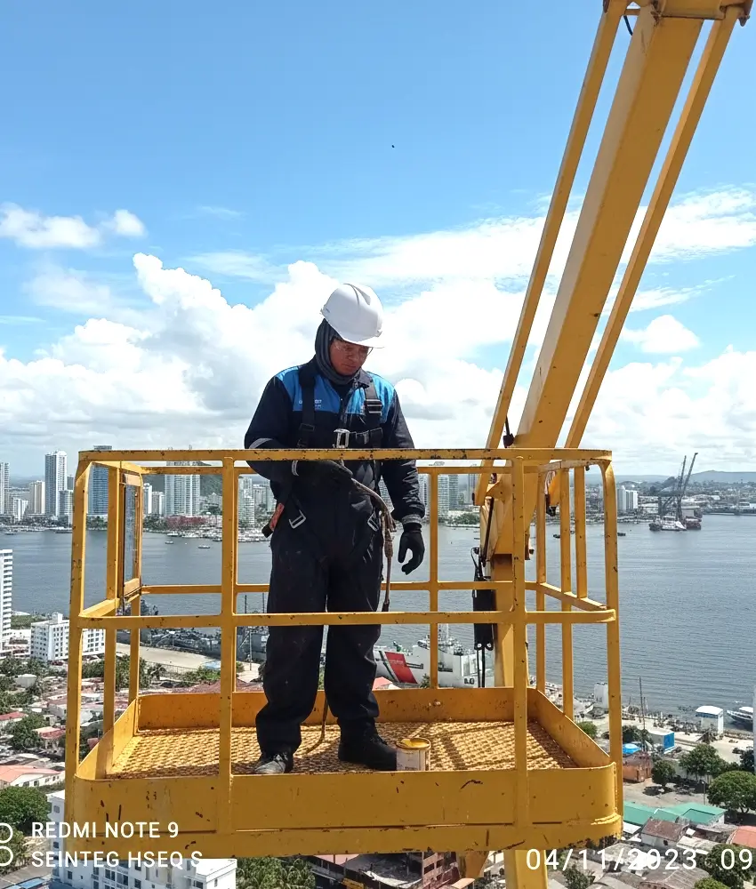 Inspección de elevadores de personal